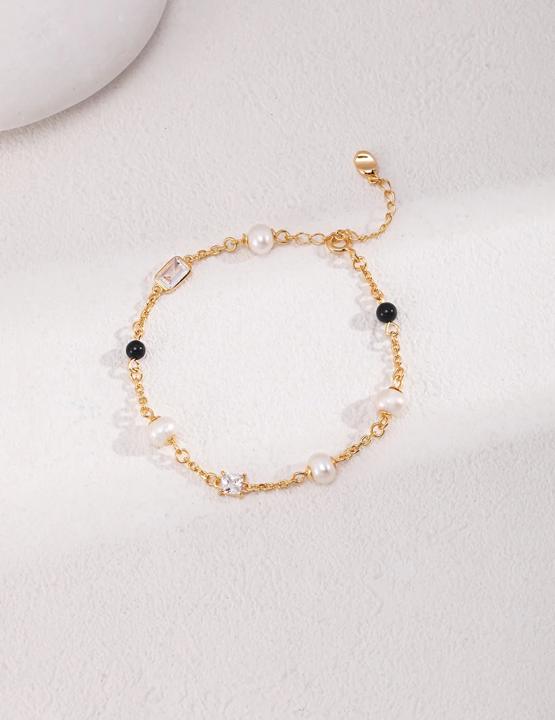 Black Onyx Cubic Zirconia Pearl Bracelet